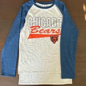 Chicago Bears long sleeve shirt, size medium